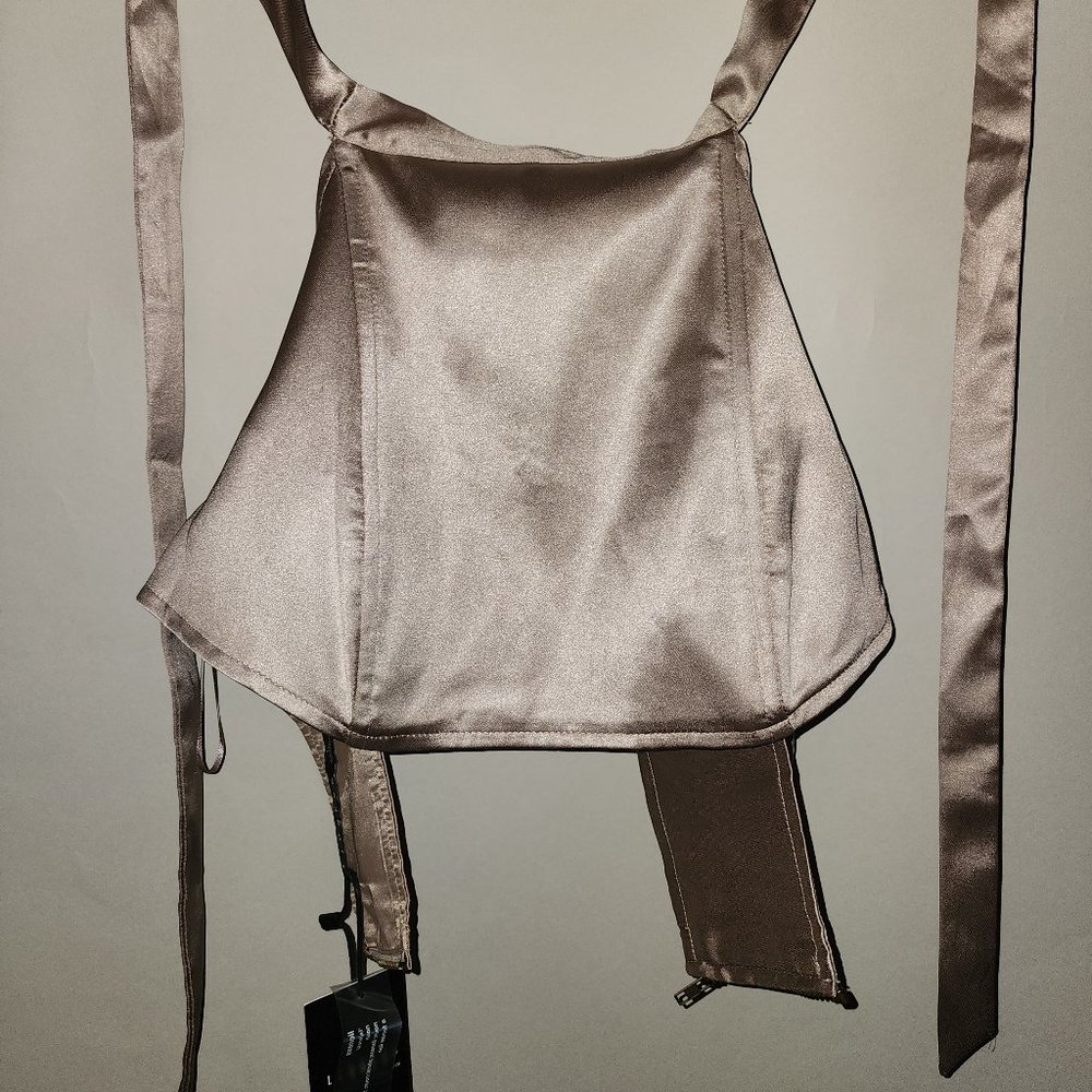 Lioness NWT Halter Crop Top